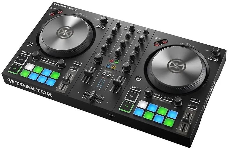 DJ-контроллер Native Instruments Traktor Kontrol S2 MK3