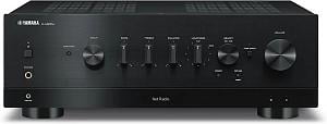 Стереоусилитель Yamaha RN800A, черный